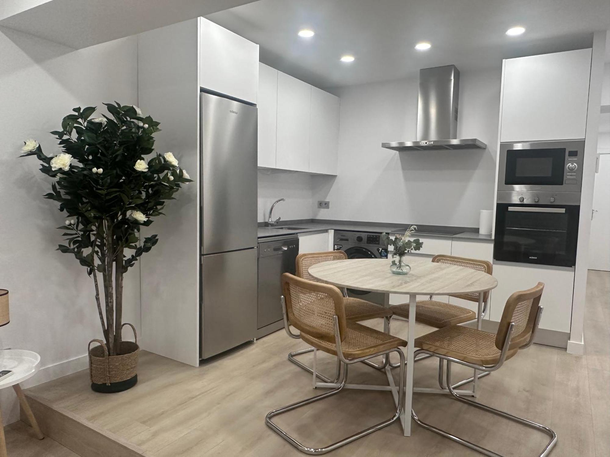 Apartamentos Paseo De La Estacion سلامنكا المظهر الخارجي الصورة