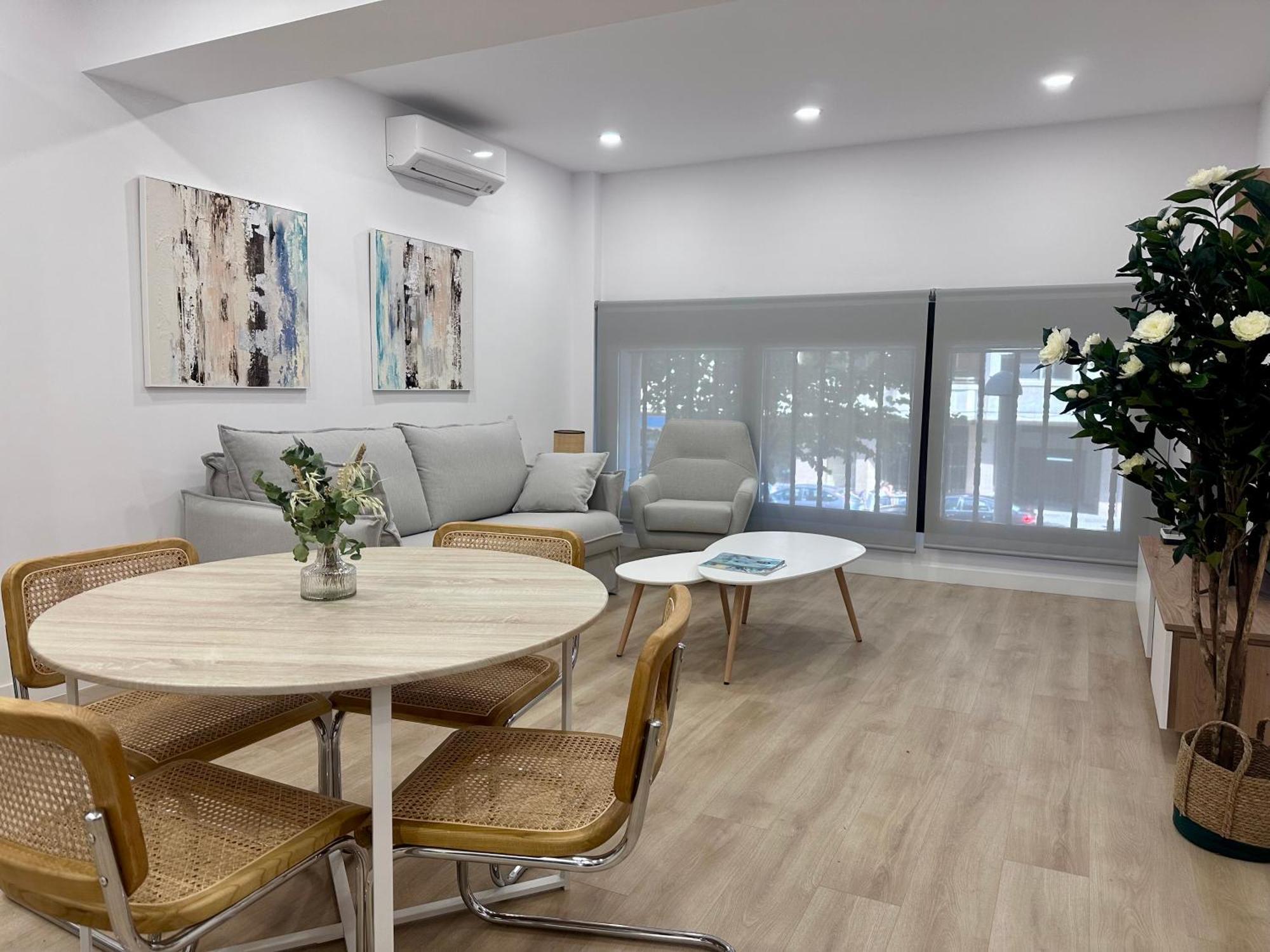 Apartamentos Paseo De La Estacion سلامنكا المظهر الخارجي الصورة