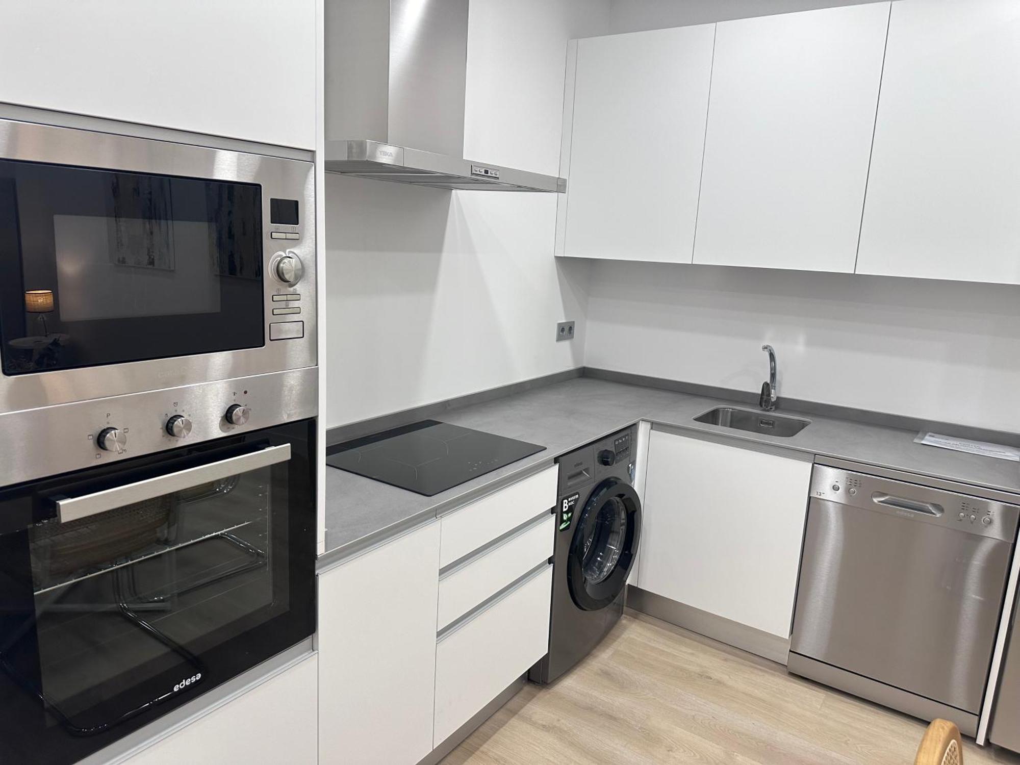 Apartamentos Paseo De La Estacion سلامنكا المظهر الخارجي الصورة